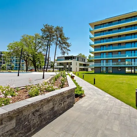 Bonnie-premium Lelle Waterfront Private