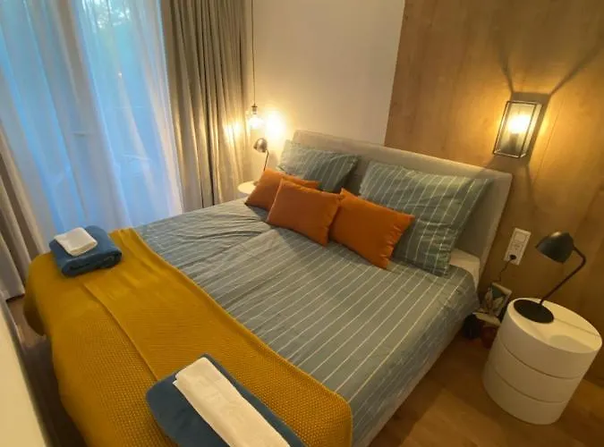 Διαμέρισμα Bonnie-premium Lelle Waterfront Private