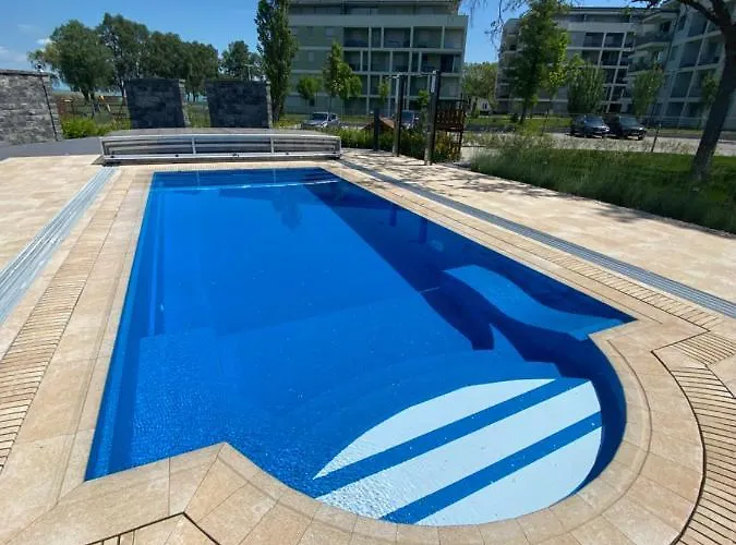 Διαμέρισμα Bonnie-premium Lelle Waterfront Private *